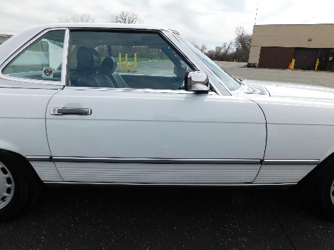 1988 Mercedes-Benz 560SL image 25