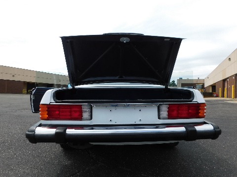 1988 Mercedes-Benz 560SL image 77