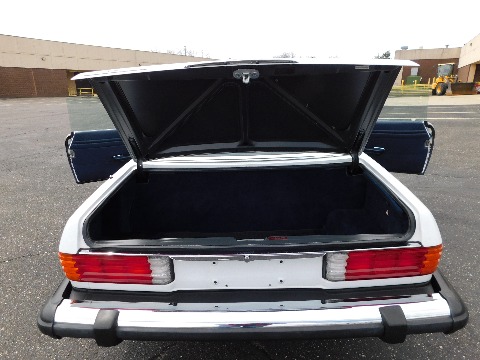 1988 Mercedes-Benz 560SL image 78