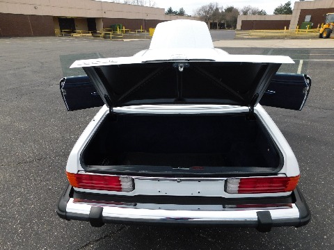 1988 Mercedes-Benz 560SL image 79