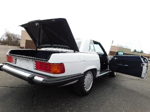 1988 Mercedes-Benz 560SL image 80