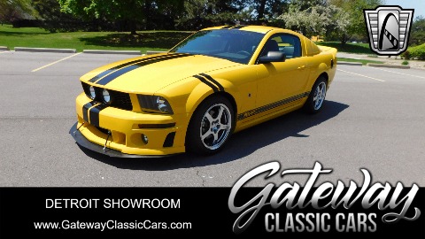 2005 Ford Mustang image 2