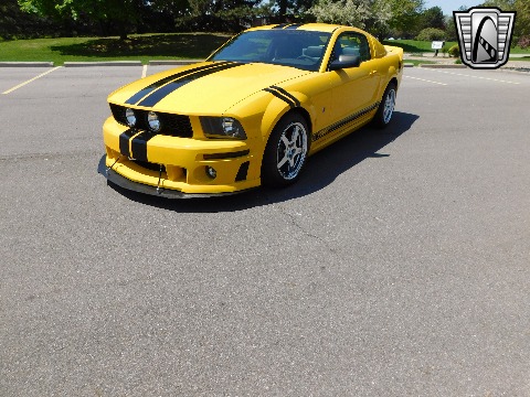 2005 Ford Mustang image 3