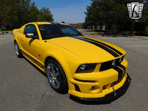 2005 Ford Mustang image 30