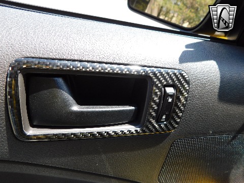 2005 Ford Mustang image 110