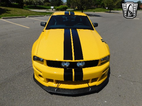 2005 Ford Mustang image 34