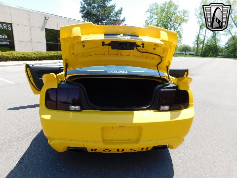 2005 Ford Mustang image 86