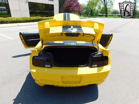 2005 Ford Mustang image 87