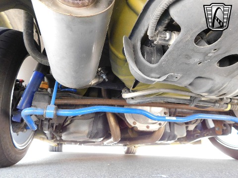 2005 Ford Mustang image 39