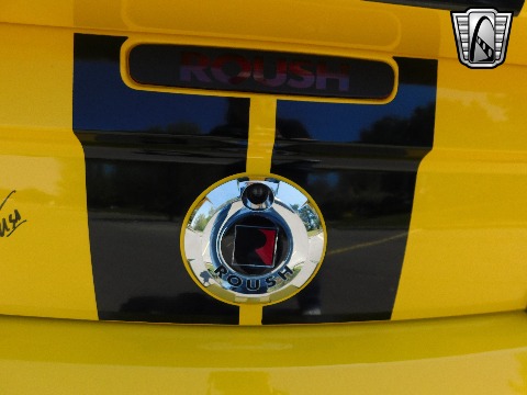 2005 Ford Mustang image 65