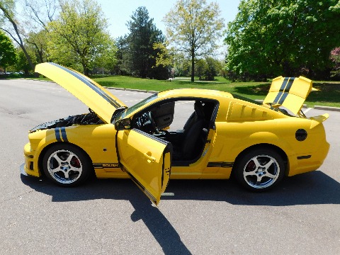 2005 Ford Mustang image 80