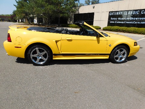 1999 Ford Mustang image 24