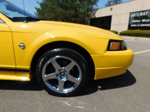 1999 Ford Mustang image 28