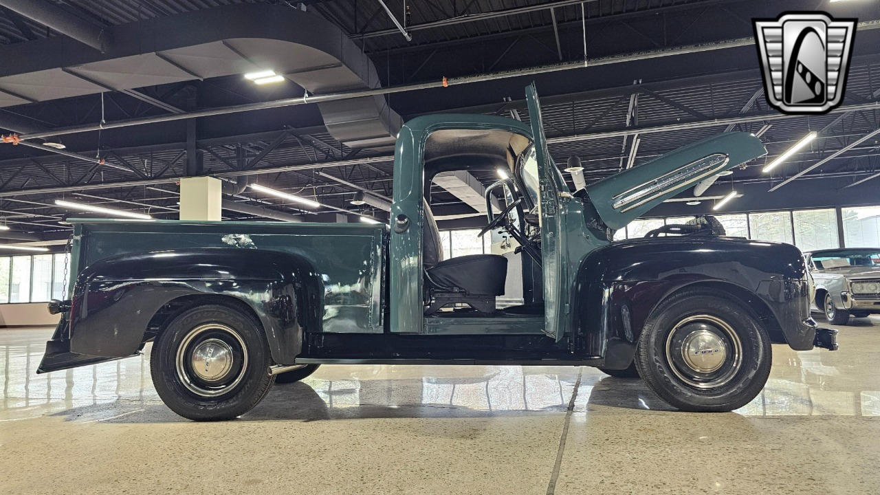 1951 Ford F-Series 72