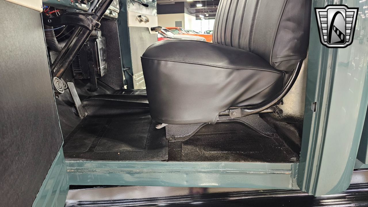 1951 Ford F-Series 93