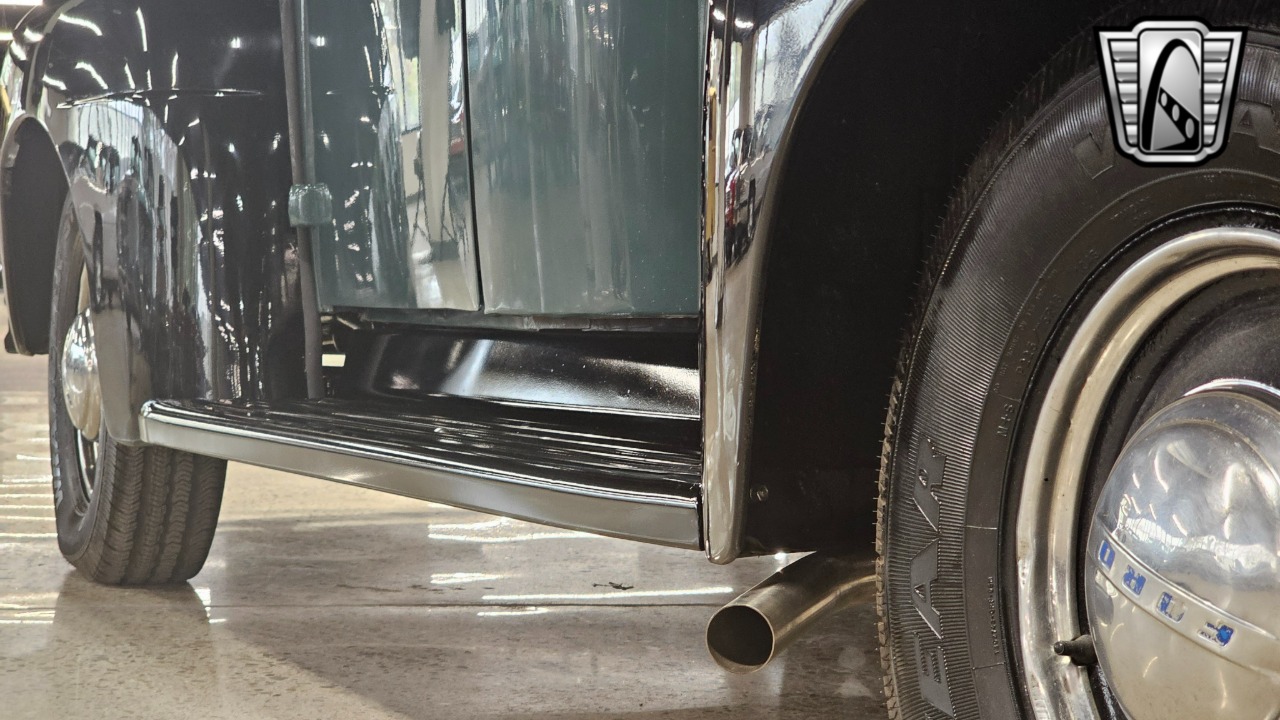 1951 Ford F-Series 13