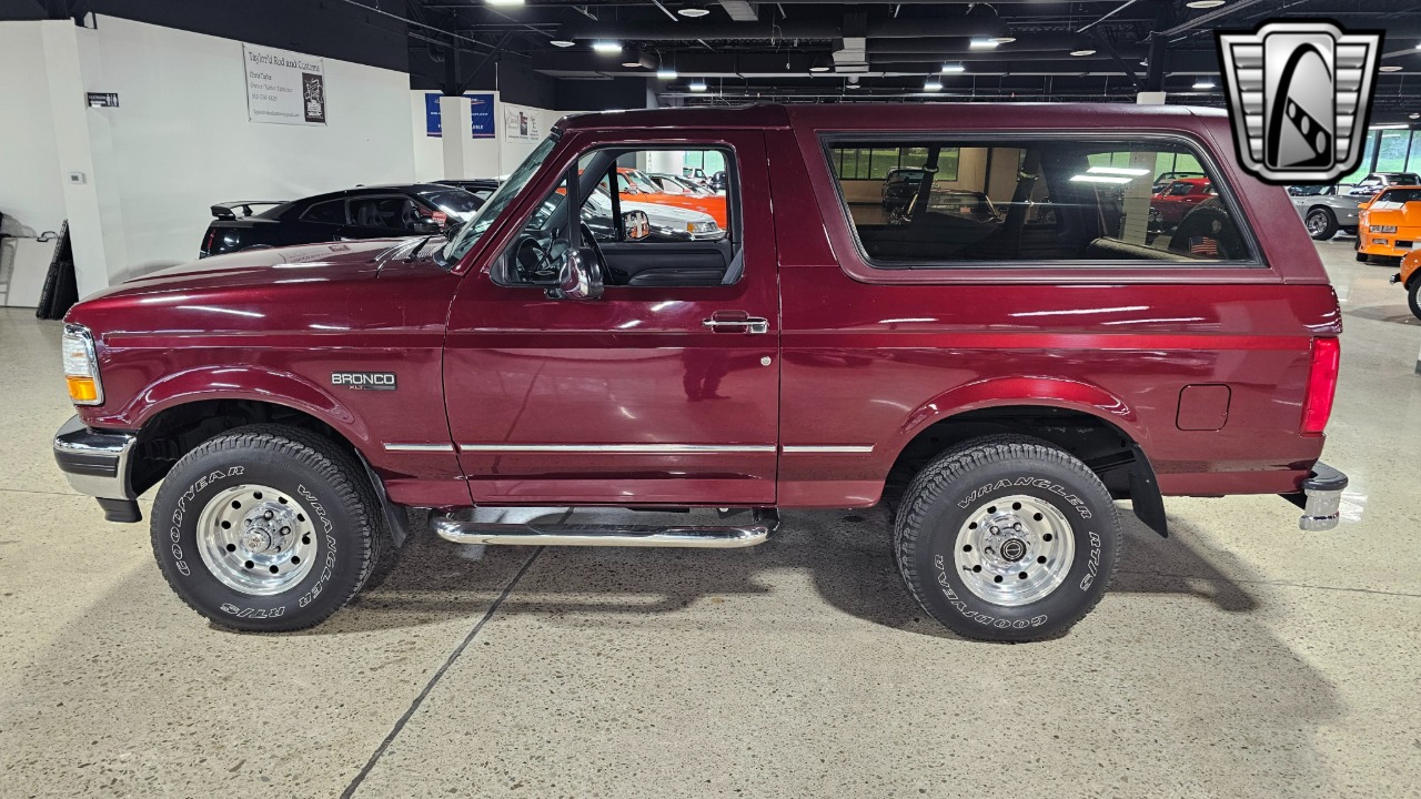 1996 Ford Bronco 33