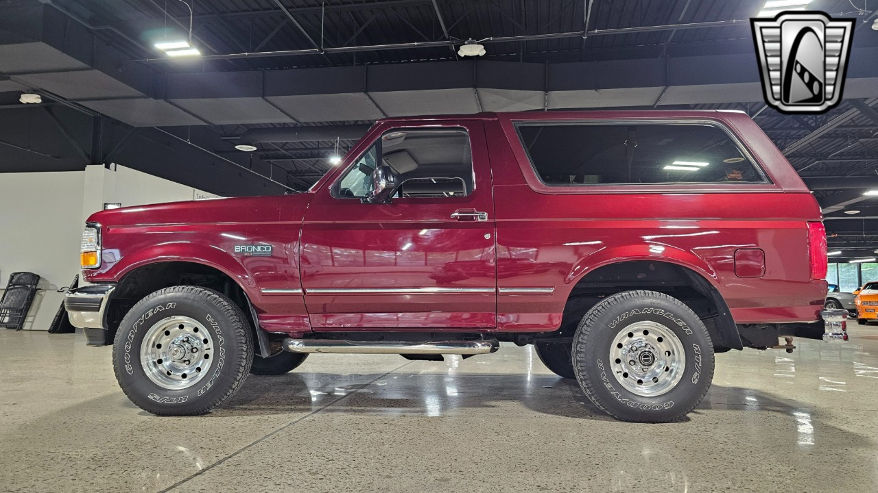 1996 Ford Bronco 34