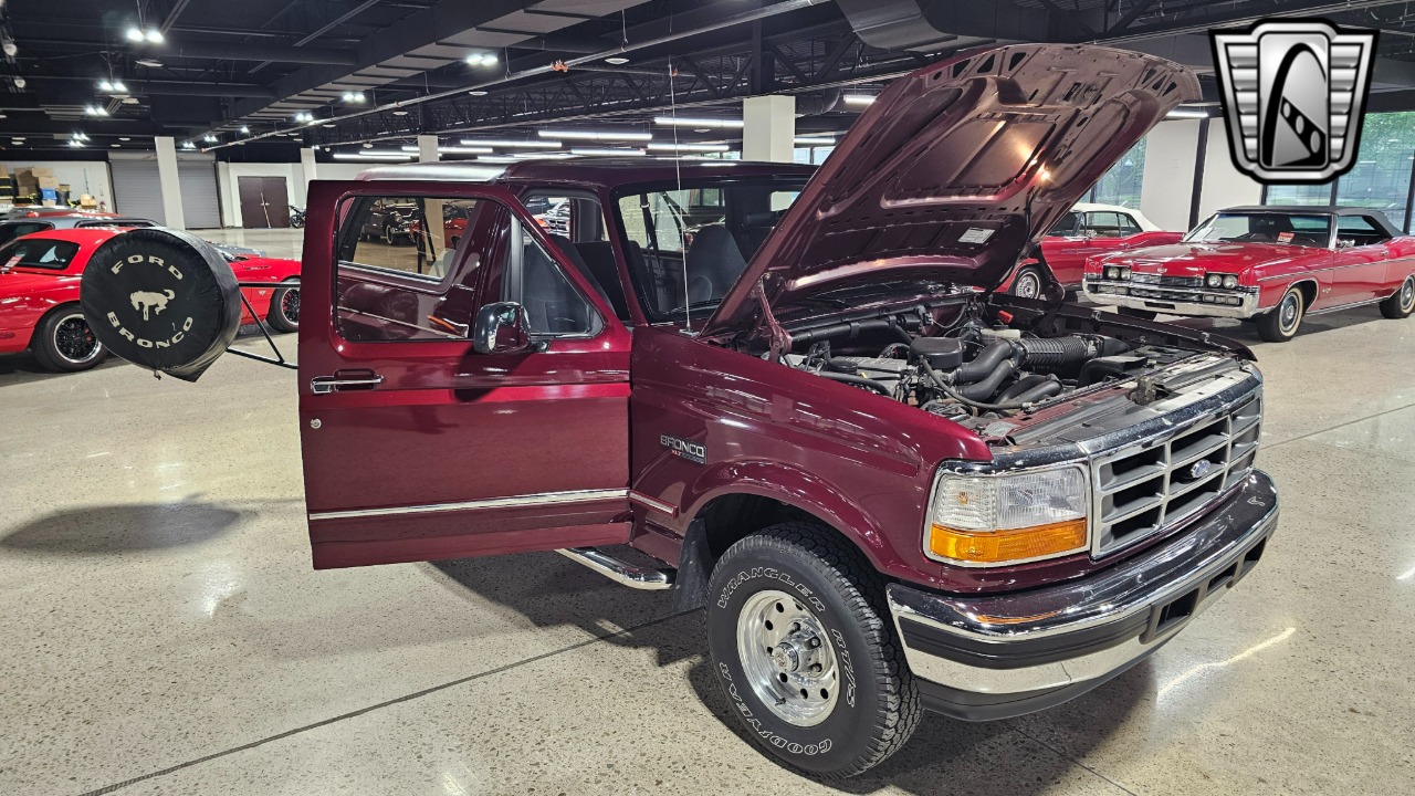 1996 Ford Bronco 73