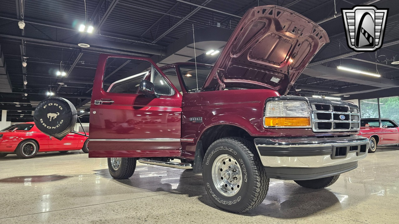 1996 Ford Bronco 74
