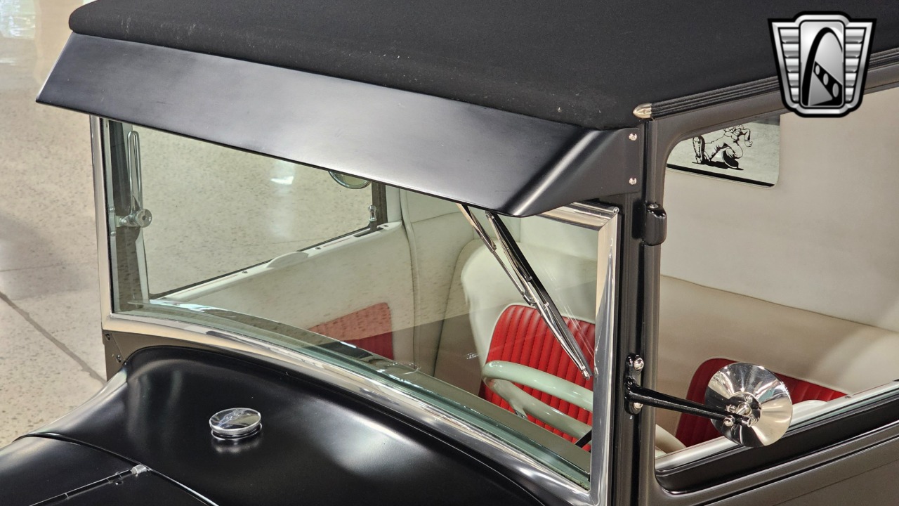 1929 Ford Model A 11