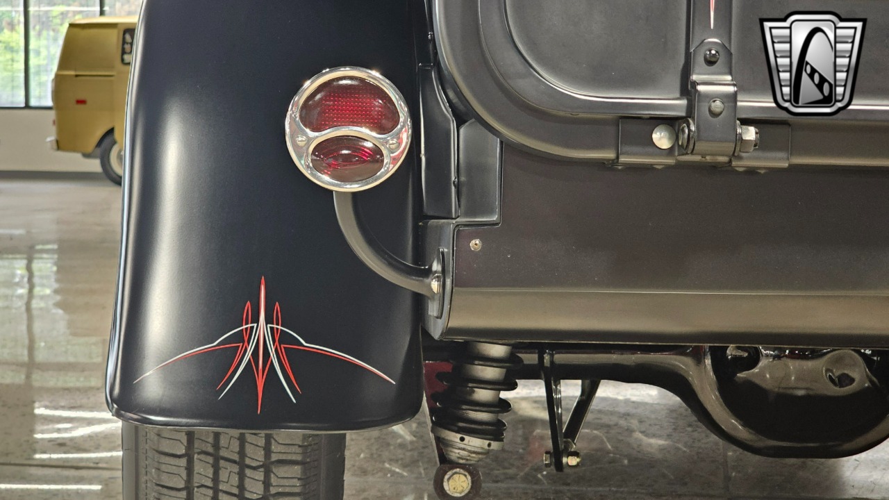 1929 Ford Model A 16