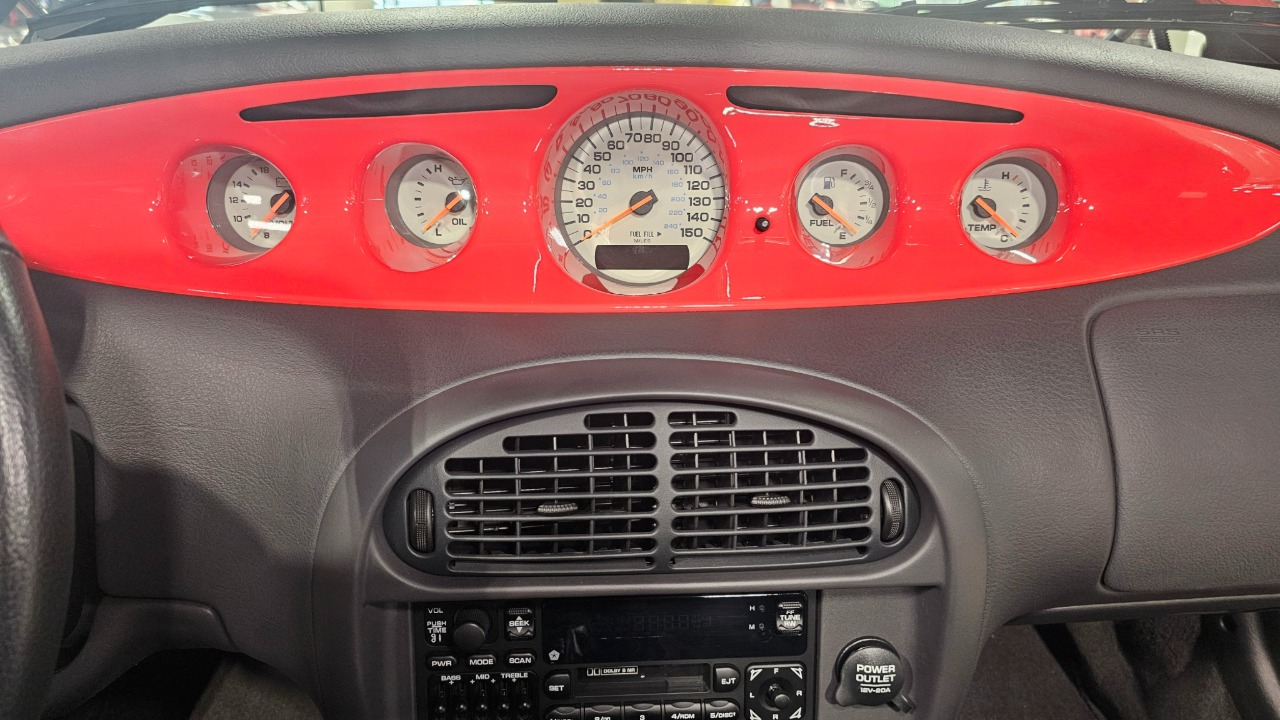 1999 Plymouth Prowler 28