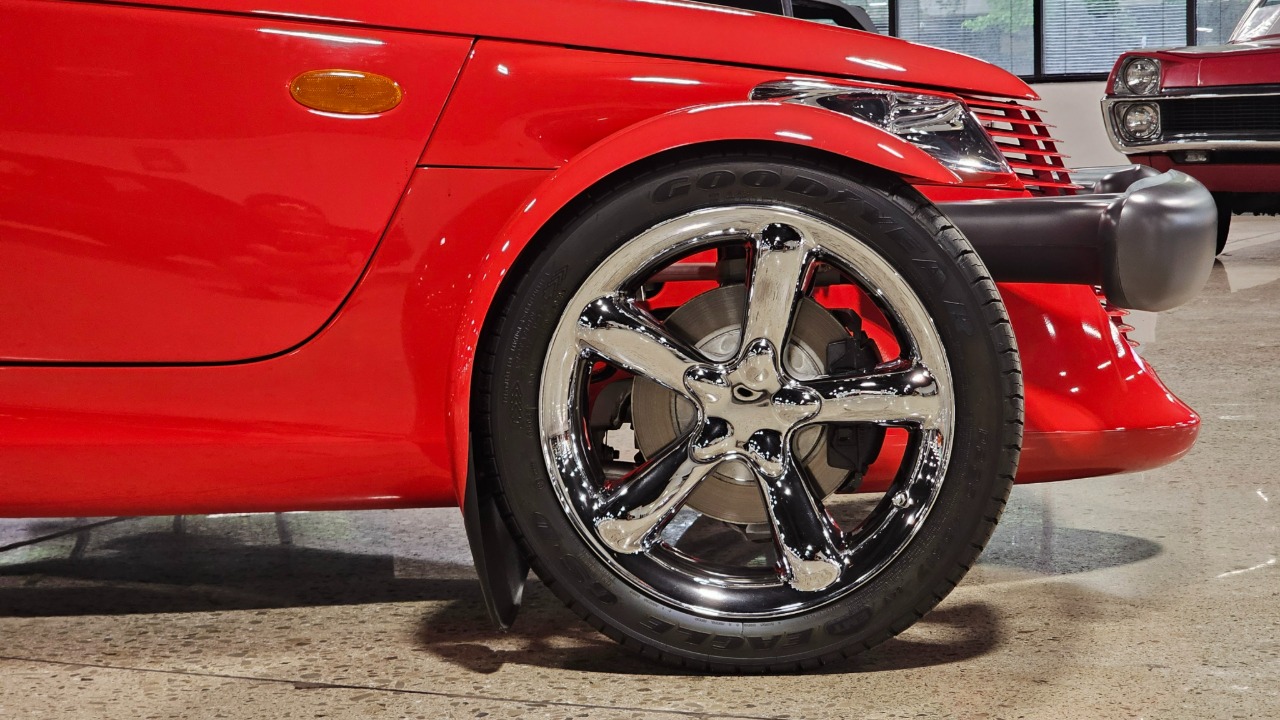 1999 Plymouth Prowler 17