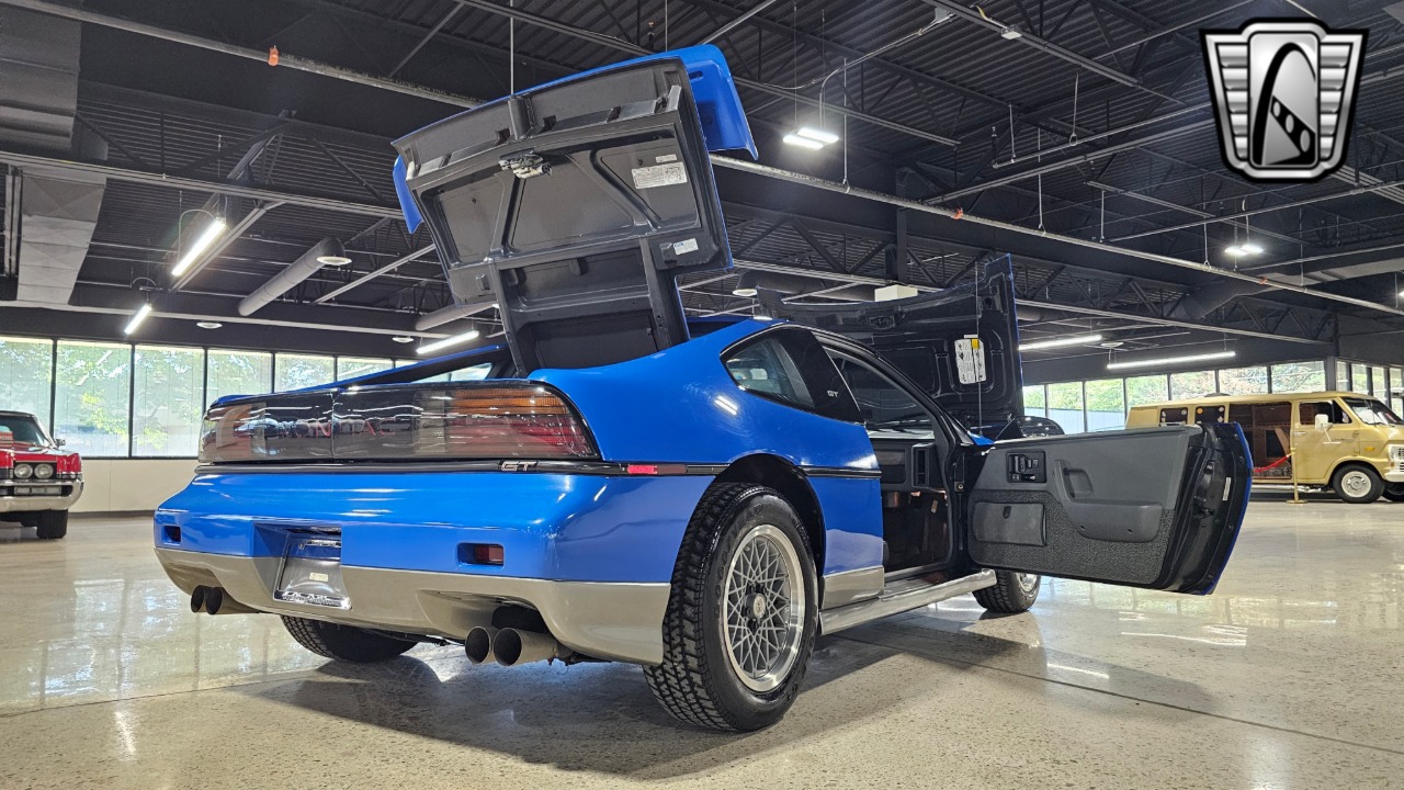 1987 Pontiac Fiero 67