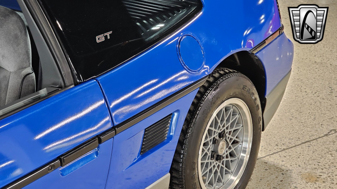 1987 Pontiac Fiero 5