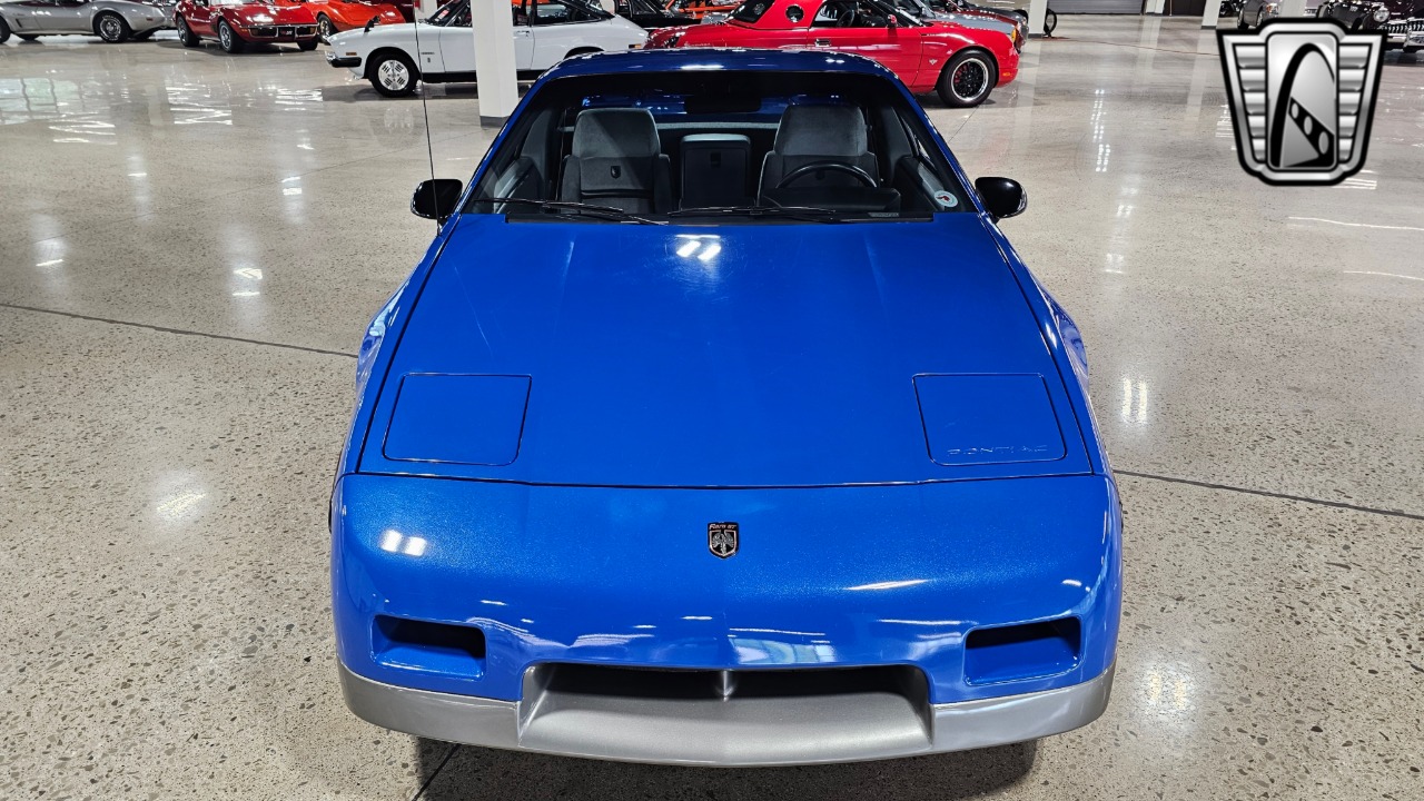 1987 Pontiac Fiero 50