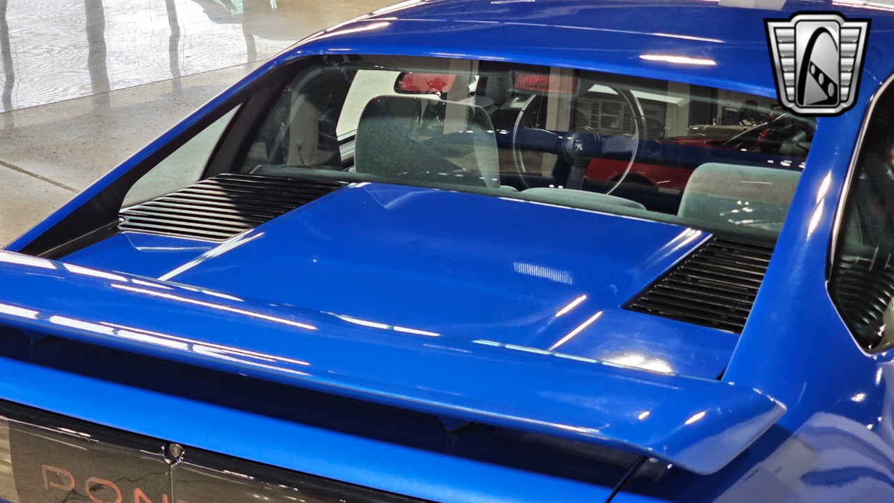 1987 Pontiac Fiero 37
