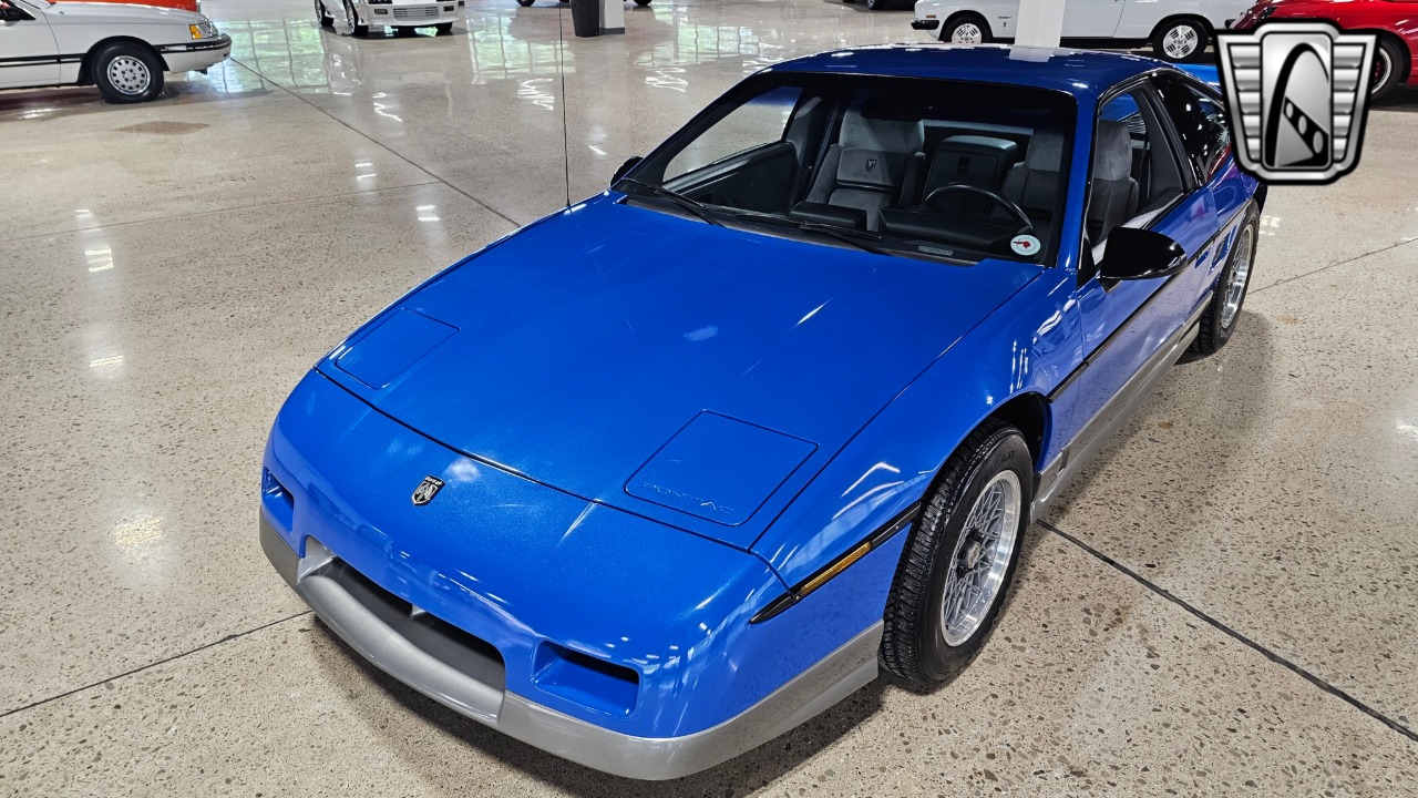 1987 Pontiac Fiero 14
