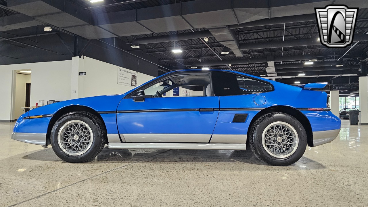 1987 Pontiac Fiero 42