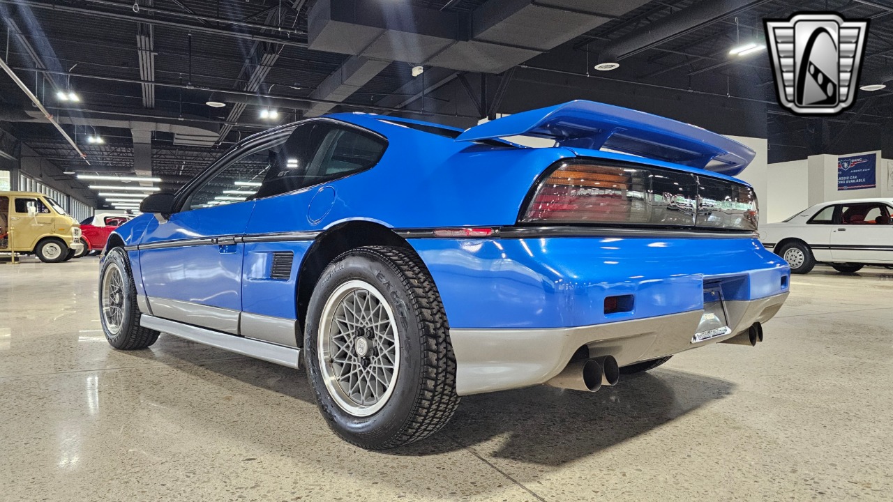 1987 Pontiac Fiero 15