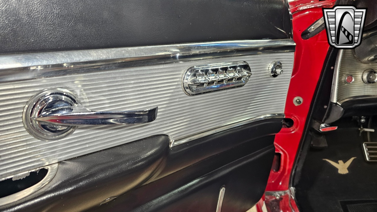 1963 Ford Thunderbird 91