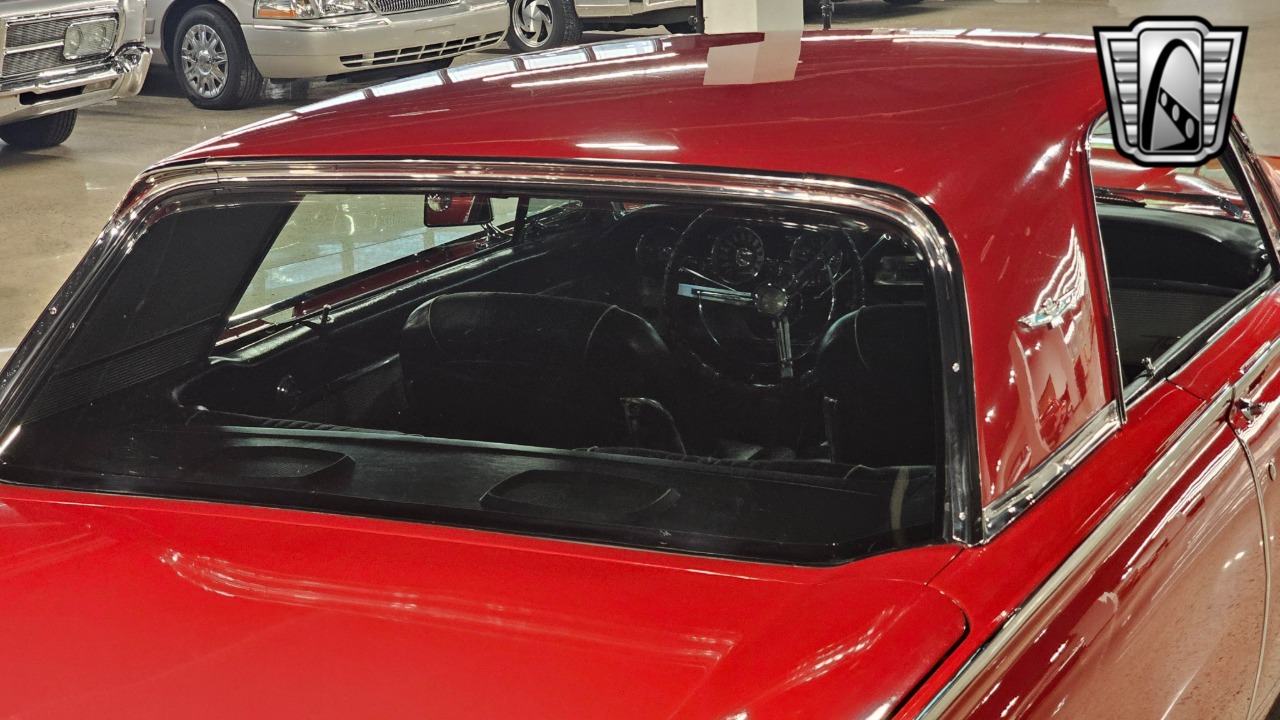 1963 Ford Thunderbird 57