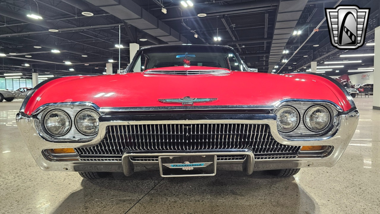 1963 Ford Thunderbird 6