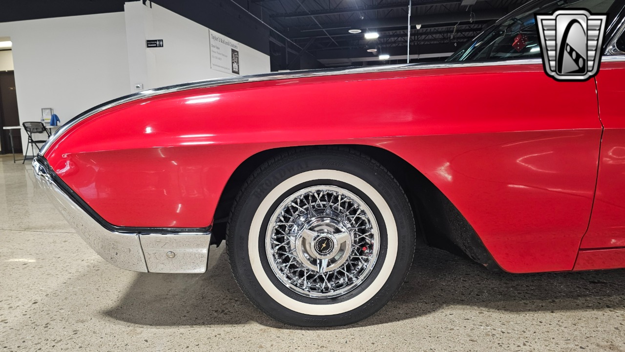 1963 Ford Thunderbird 43