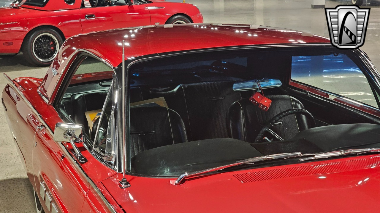 1963 Ford Thunderbird 60