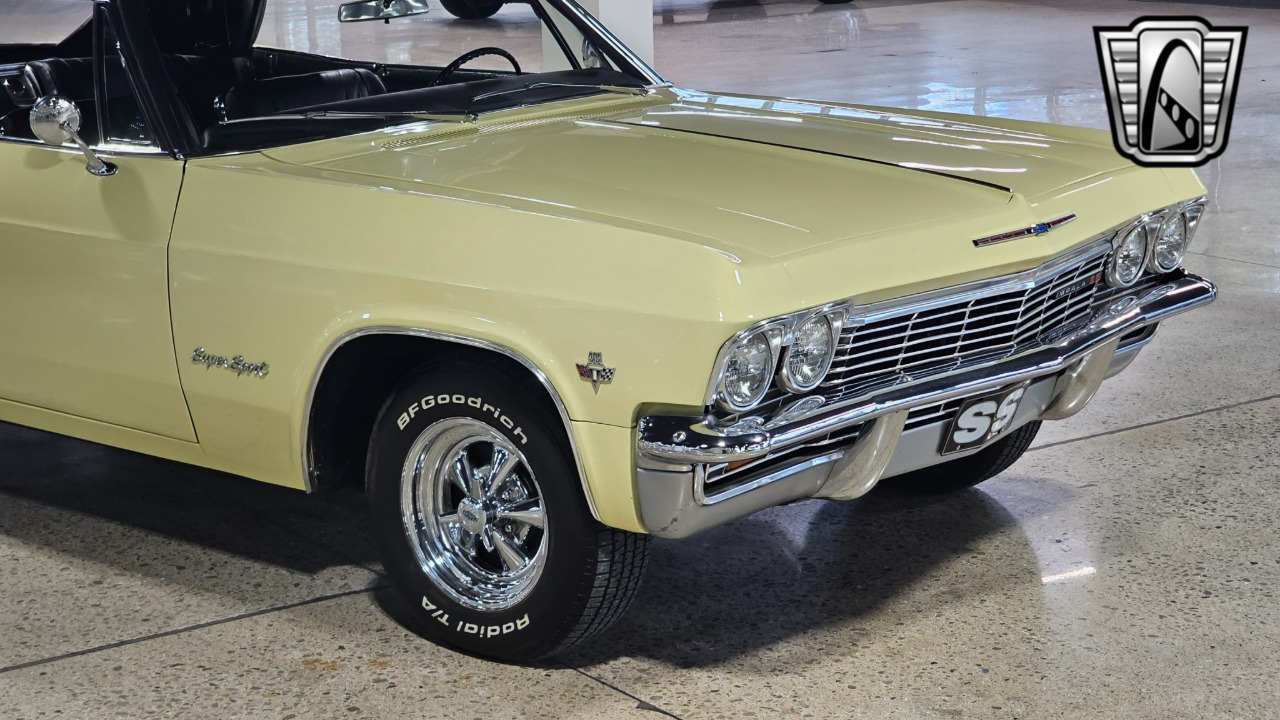 1965 Chevrolet Impala 52