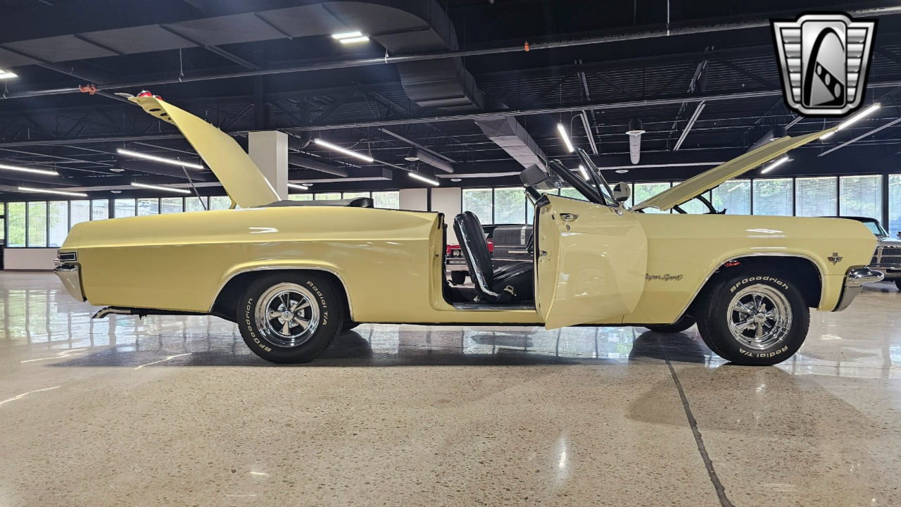 1965 Chevrolet Impala 67