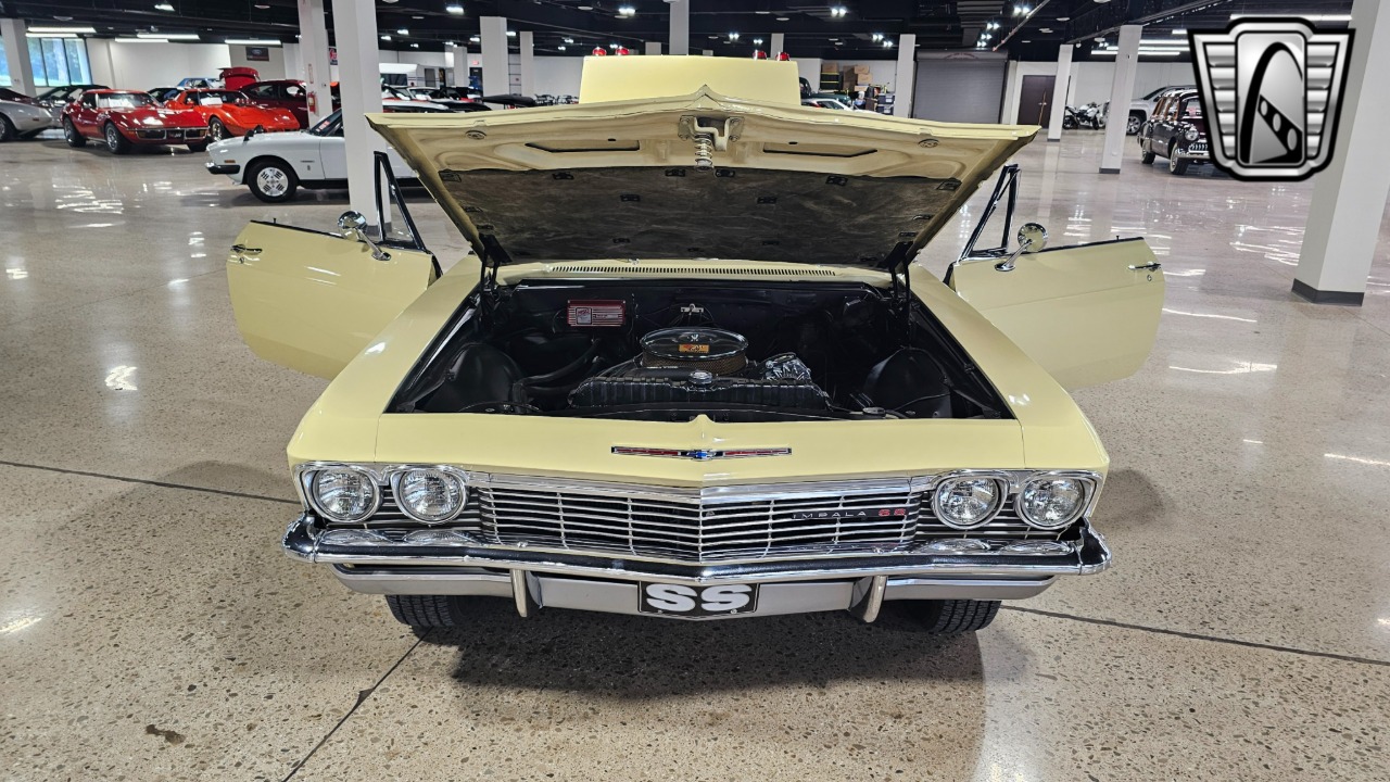 1965 Chevrolet Impala 20
