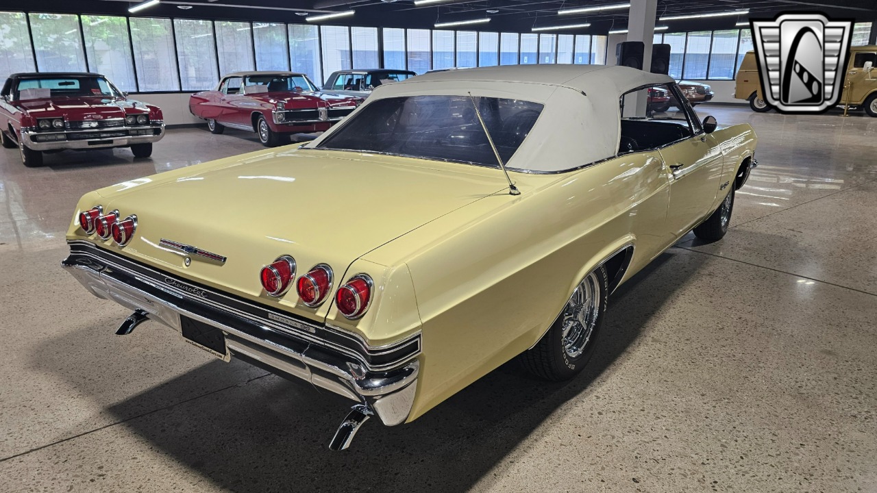 1965 Chevrolet Impala 4