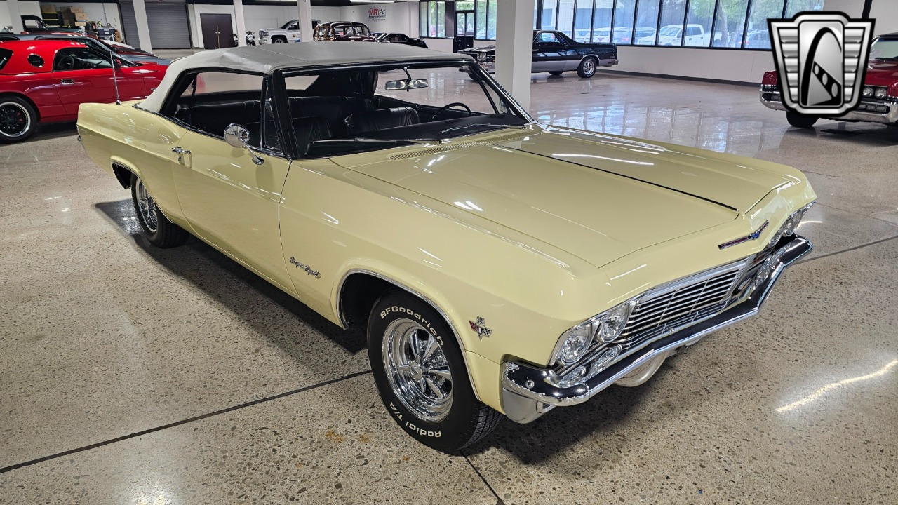 1965 Chevrolet Impala 41