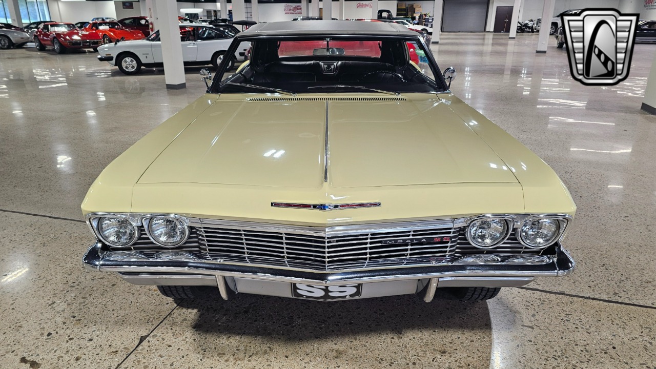 1965 Chevrolet Impala 42