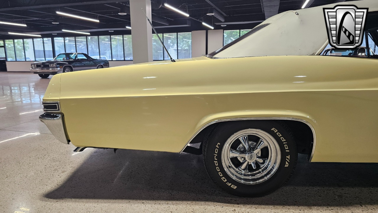 1965 Chevrolet Impala 49