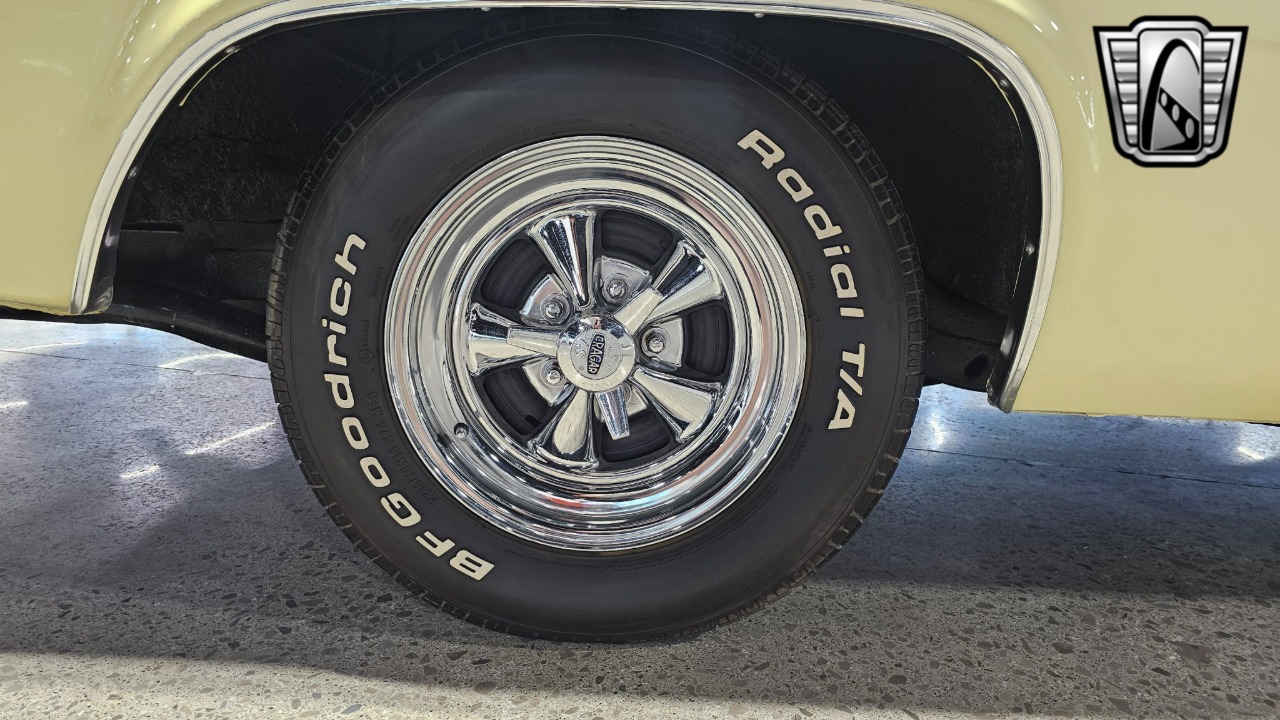 1965 Chevrolet Impala 7
