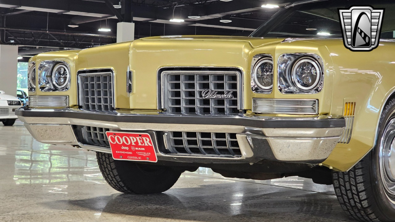 1972 Oldsmobile 98 Regency 3