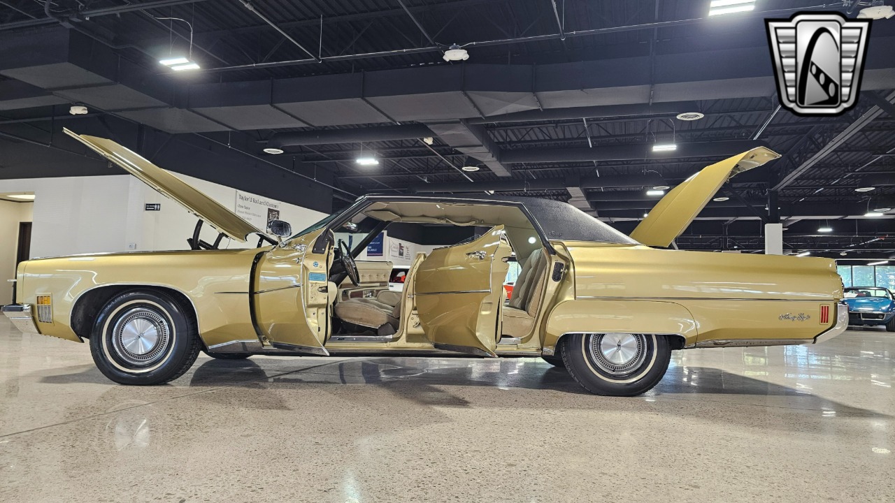 1972 Oldsmobile 98 Regency 66